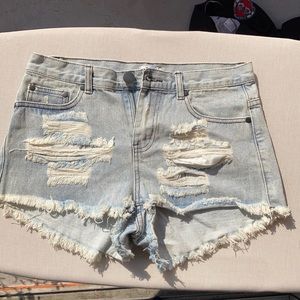 NWOT Tobi light blue distressed jean shorts